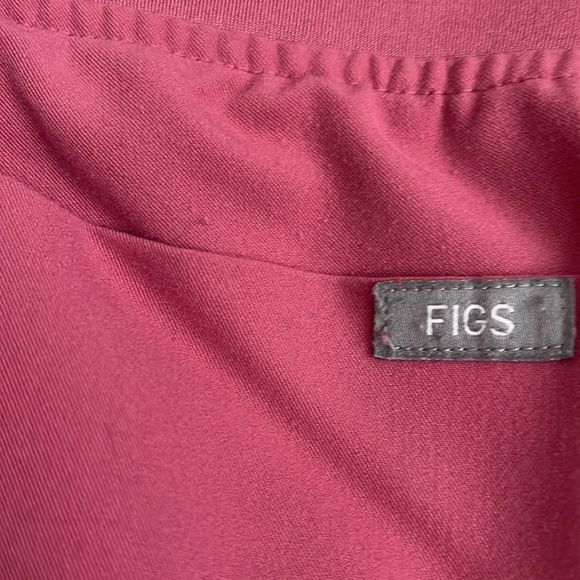 Figs Special Edition Breast Cancer Set XS - Picture 11 of 16